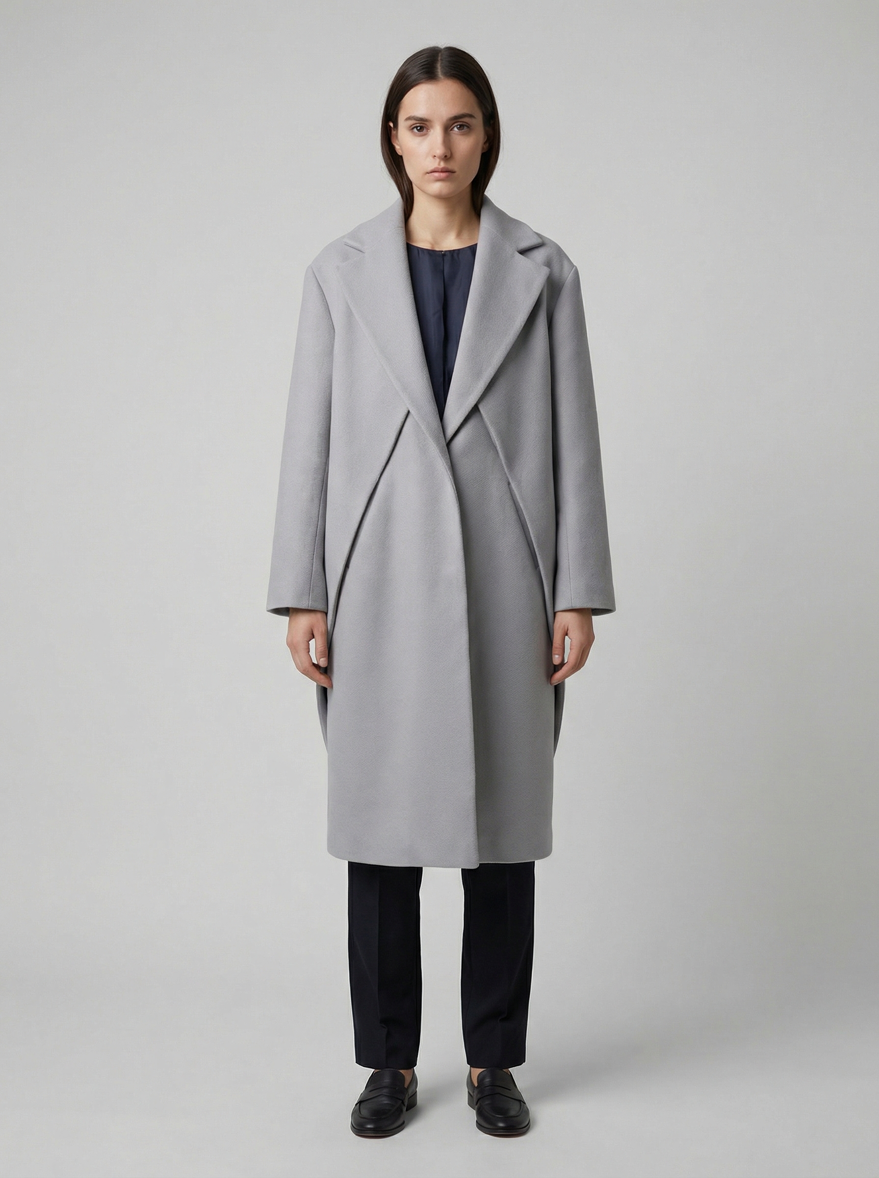 Пальто серое