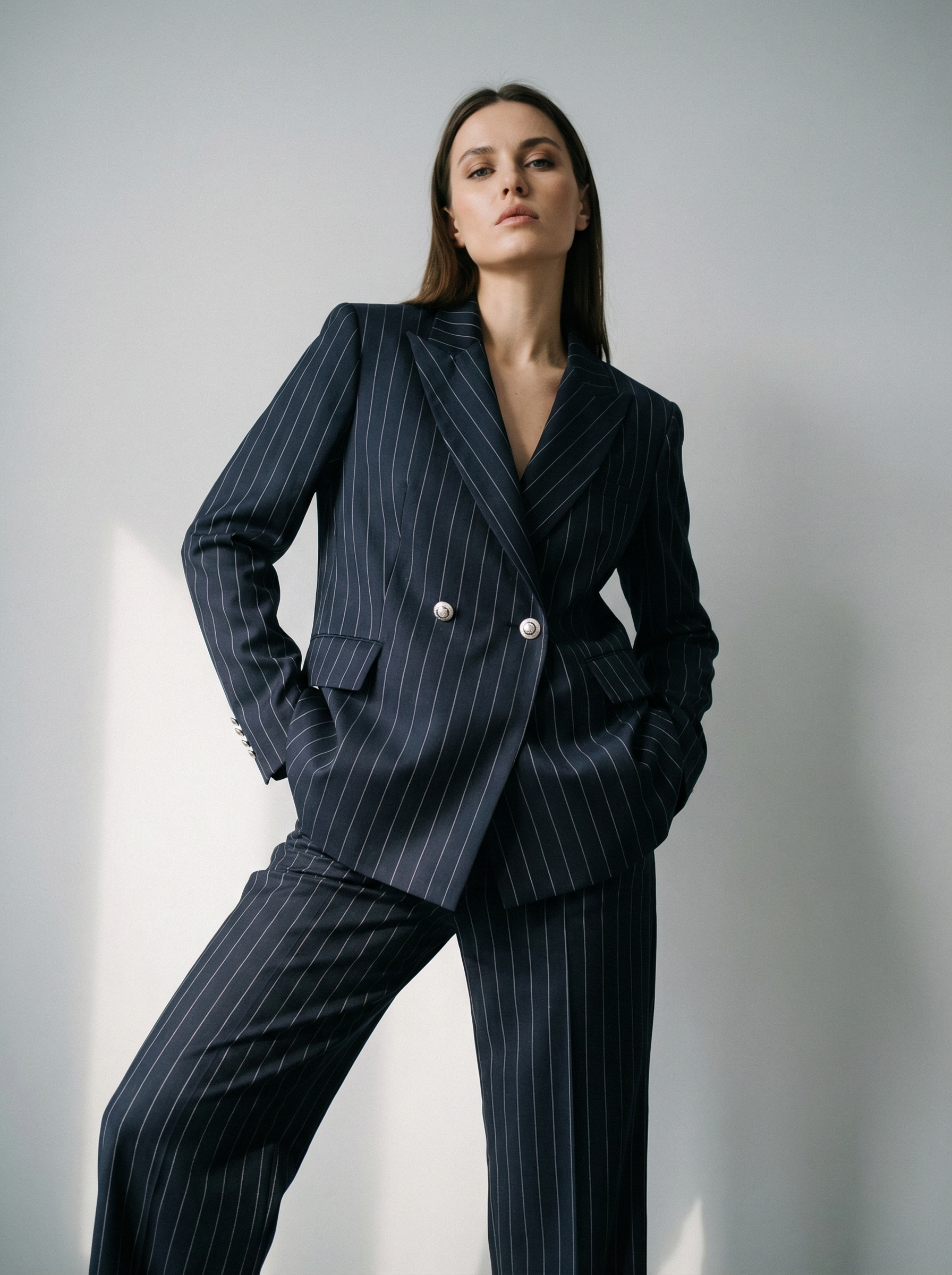 Костюм в полоску